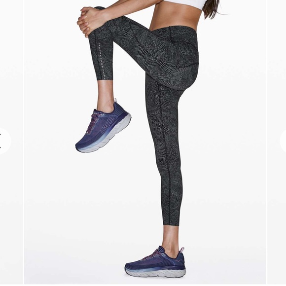 *SOLD* Lululemon Fast and Free Tight *Nulux* - Picture 4 of 11